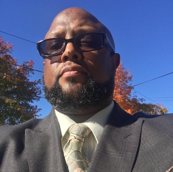 Meet your Posher, Barry - Picture 1 of 1